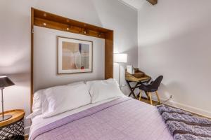 Inviting Tahoe Escape