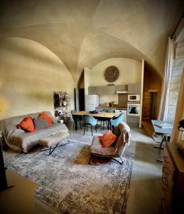 Au pays de Gide appart feutré dans un château