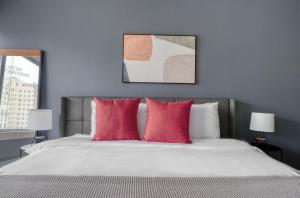 Nob Hill 1BR w Sauna Gym nr Sq SFO-4