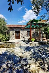 Elaion Thea-Nies - Pteleós