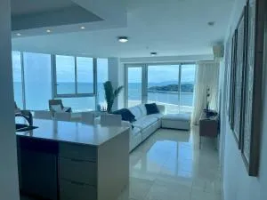 17E Beautiful 2-Bedroom Ocean View Apartment - Arraiján