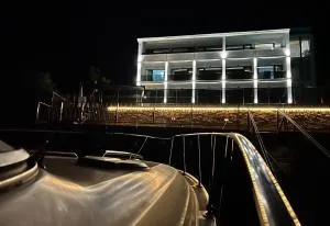 Elbram House - Дубова