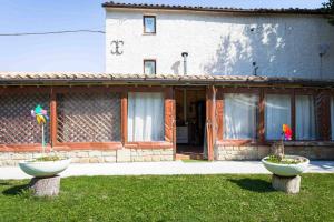 Casale Viozzi - Casa Vacanze con piscina nelle Marche