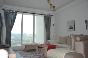 Skyview City Apartment