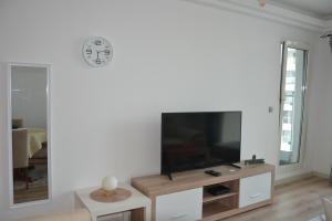 Skyview City Apartment