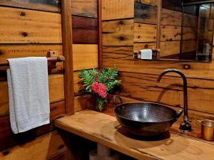 Woodstock Bungalow - 100m da praia em Condomínio exclusivo frente mar