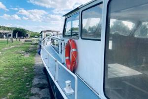 Bateaux-hotels L'Amazone - bateau sur le canal de bourgogne : photos des chambres