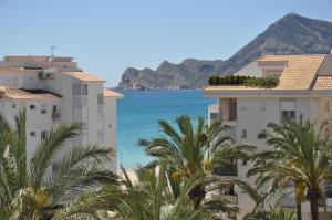 Central Penthouse with Stunning Terrace, Sea Views & Parking