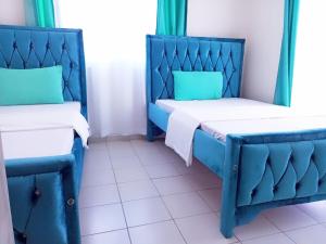 Bliss holiday home with swimming pool