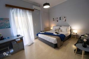 Sophias - Central Apartment Near Egaleo Metro-Athens