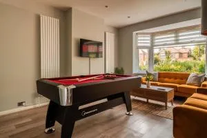 Luxury Affordable Business Stay With Pool Table - Theydon Bois