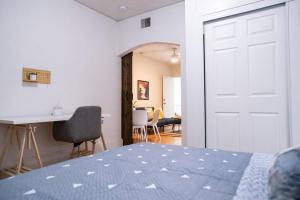 Homey Little Havana Apt Centrally located Hv4