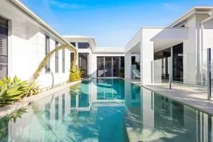 Hampton Beach House on the Waterfront - Buddina