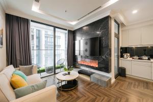 Căn Hộ 1 Phòng Ngủ Nhìn Ra Hồ Nước (One-Bedroom Apartment with Lake View)