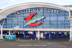 Zen by the Coast: 2-BR Cozy Retreat Near UniShops