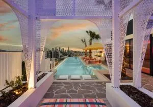 Rambla at South City SQ - Yekibin