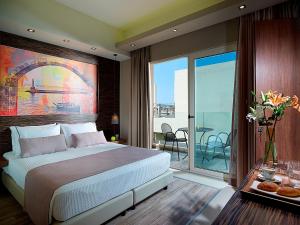 Superior Double Room with Balcony