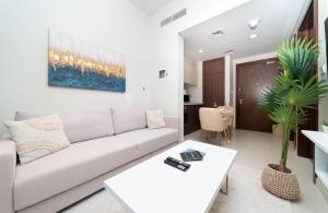 Soothing 1BR at Downtown Dubai, Business Bay