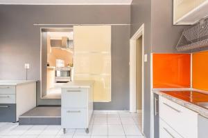 House Firefly Muckleneuk - Furnished House