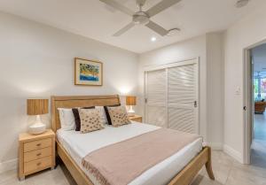 7 Plantation House