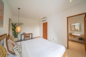 Villa Anna - Stylish 3BR Brand New Villa in Canggu