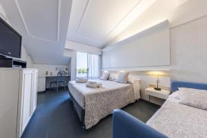 Triple Room room in Hotel Diamond
