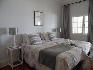 7 George Hulett House