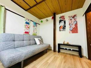 205gblhouse,黒門市場がすぐ目の前,徒歩30秒,大阪人気の観光エリアへ徒歩圏内道頓堀徒歩7分,南海難波駅徒歩6分