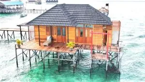 Derawan Fisheries Cottage - Rantaupanjang