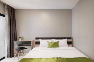 iCheck inn Darisa Ngamwongwan