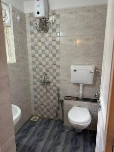 Boutique Room in Koregaon Park. WiFi, Ac, Smart Tv