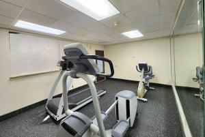 Days Inn & Suites by Wyndham Houston NorthAldine