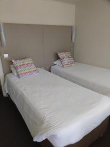 Hotels Hotel Campanile Besancon Nord Ecole Valentin : Chambre Lits Jumeaux