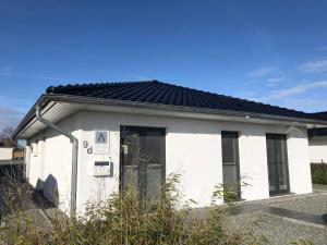 Ferienhaus 100 m² mit Kamin & WLAN in Zecherin