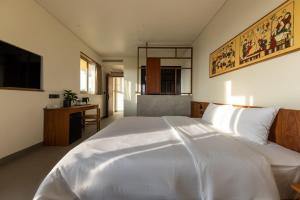 Cát Vàng Hotel & Apartment