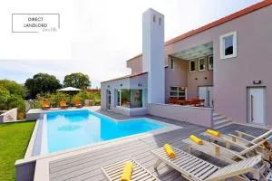 Villa Jure with heated pool, great garden, quiet location - Družijanići