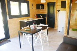 Campings Camping Alsace Les Castors : photos des chambres