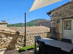 Maisons de vacances Jolie maison avec vue a Mirmande : photos des chambres