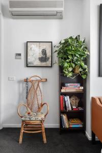 Eclectic on Degraves St A High-End Heritage Abode