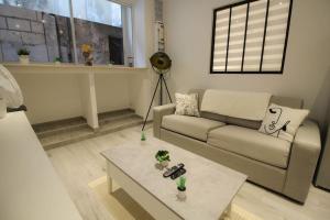Appartements la BD : joli T2 renove /Wi-fi/centre-ville : photos des chambres