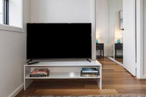 Serenity on Swanston - Stylish CBD Living by RMIT