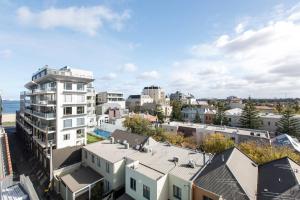 The Nest on Nott - Pure Port Melbourne Bliss