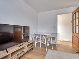 Pass the Keys Stylish 2 Bed Apartment Parking Oxford