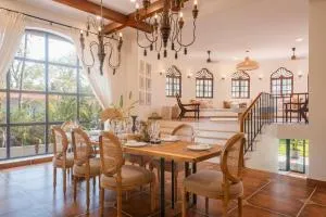 SaffronStays Amarah Pet-friendly Luxury Villa-Assagao, North Goa - Gamle Goa