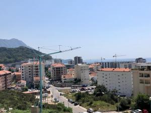 Becici - apartment Majestic