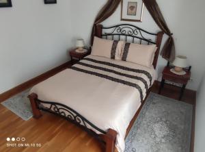 Maisons de vacances Holiday Gites in Dordogne are two charming, spacious gites offering privacy and tranquillity for that perfect get away holiday : photos des chambres