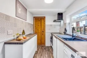 Silver Stag Properties, 3 BR Gem with 2 Baths - 科尔维尔