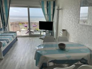 Appartements Appartement Fort-Mahon-Plage, 1 piece, 4 personnes - FR-1-482-12 : photos des chambres