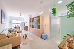 Af-39 Novo, ar, piscina, pertinho de tudo!