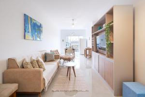 Af-39 Novo, ar, piscina, pertinho de tudo!